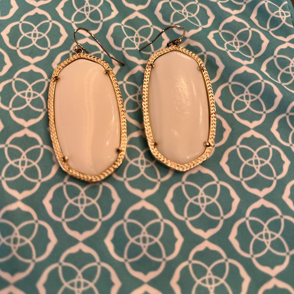 Kendra Scott White and Gold Earrings